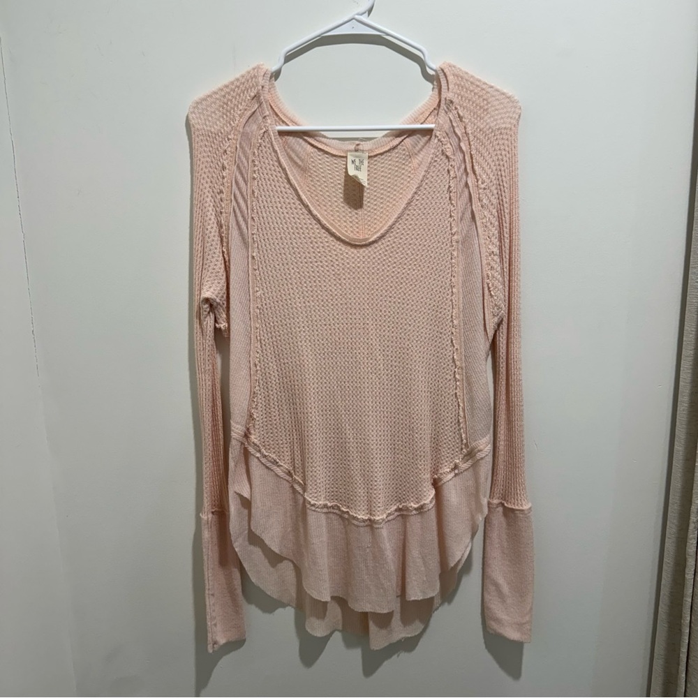 We The Free by Free People Pink Waffle Knit Long Sleeve Thermal Top‎ Size Small
